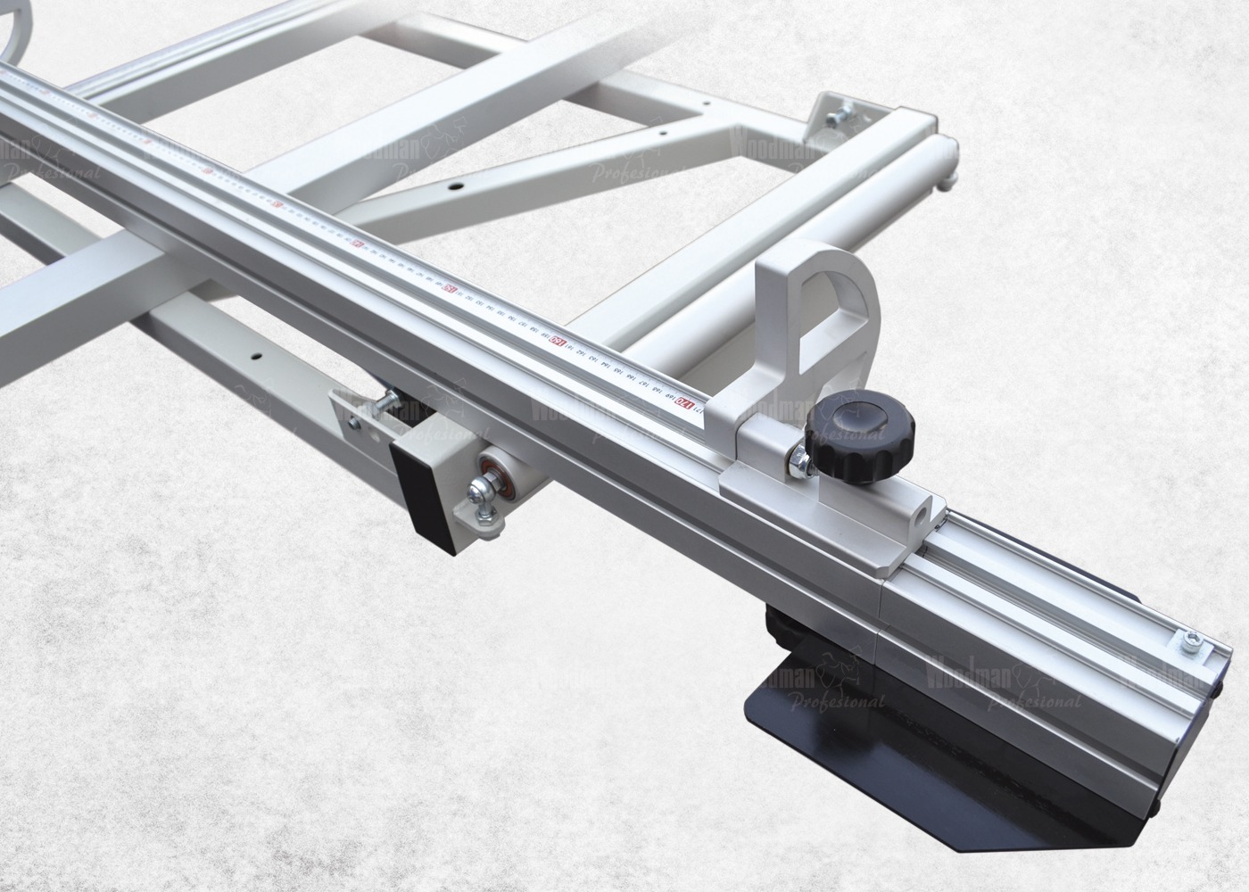 ESQUADREJADORA D-300M